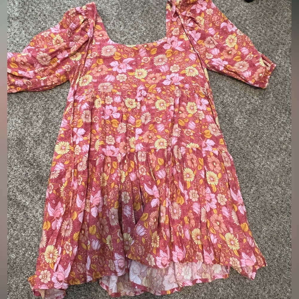 Never worn groovy dress